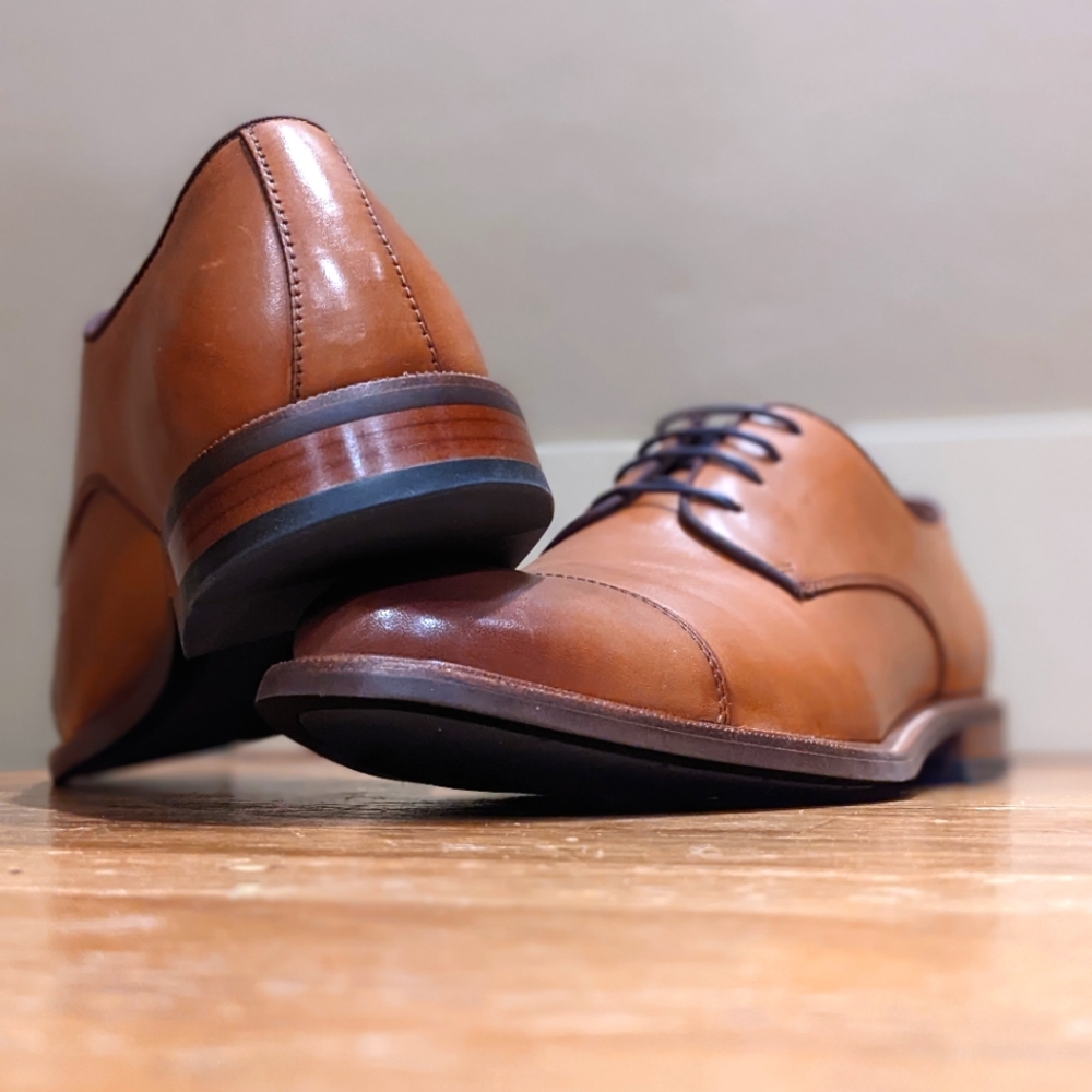 Vince Camuto dress shoes